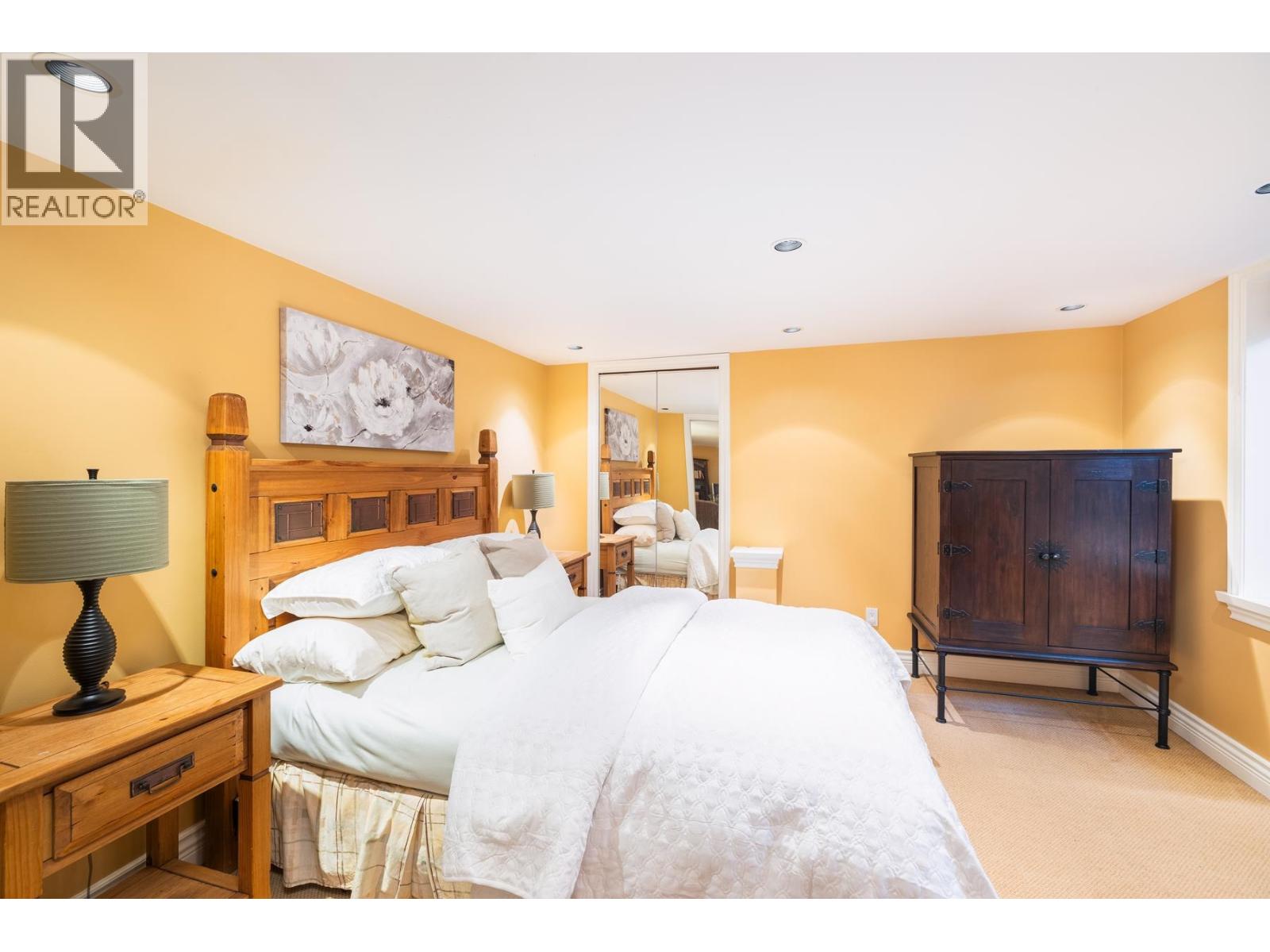 1090 W Keith Road, North Vancouver, British Columbia  V7P 1Y5 - Photo 19 - R3080200