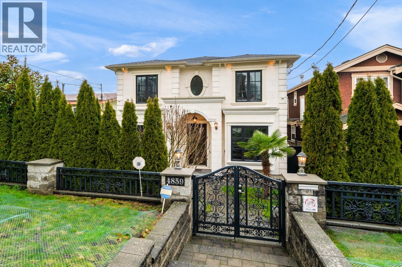 4859 Sardis Street, Burnaby, British Columbia  V5H 1L4 - Photo 2 - R3080224