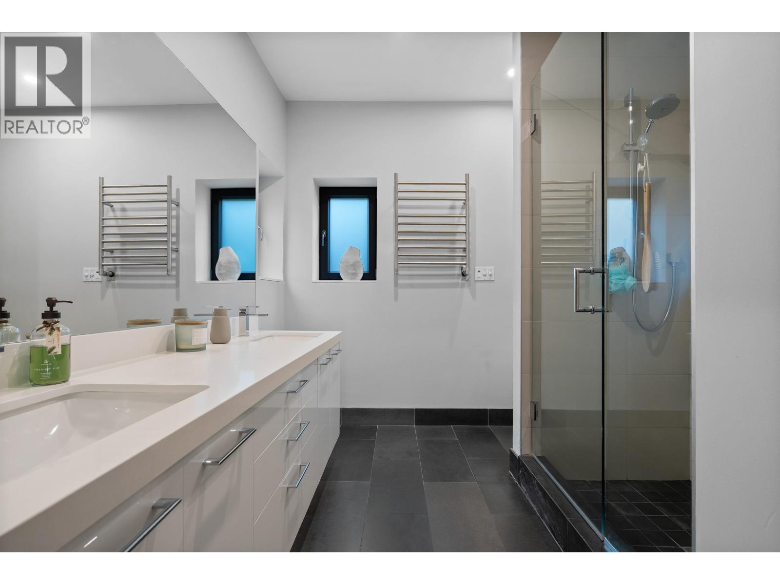 5361 Brookside Avenue, West Vancouver, British Columbia  V7W 1N2 - Photo 27 - R3080236