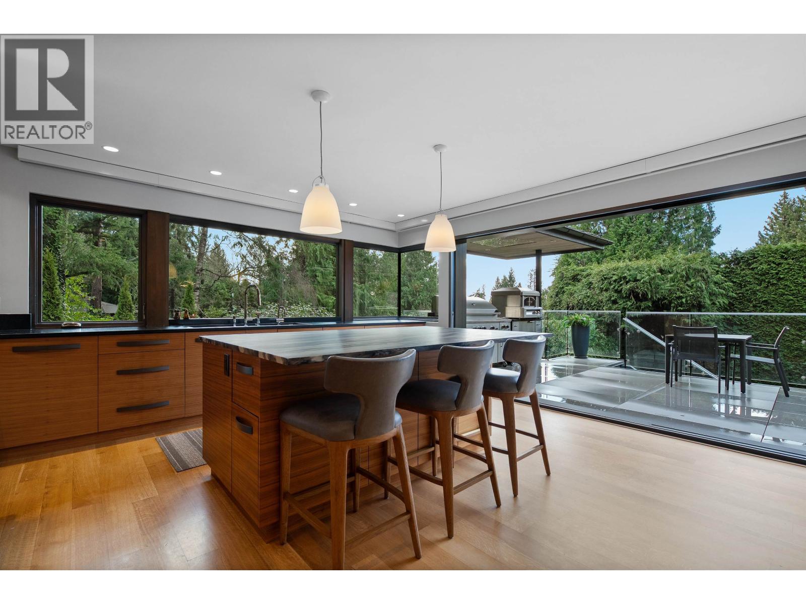 5361 Brookside Avenue, West Vancouver, British Columbia  V7W 1N2 - Photo 7 - R3080236