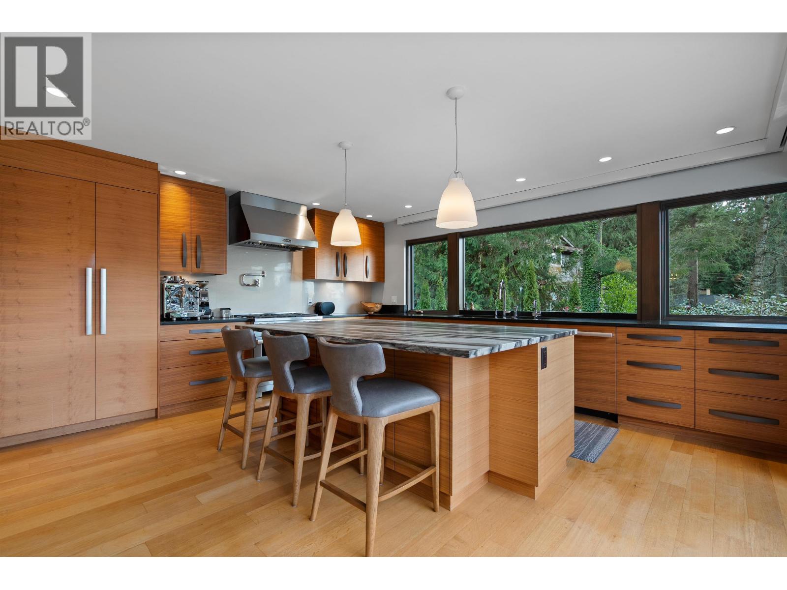 5361 Brookside Avenue, West Vancouver, British Columbia  V7W 1N2 - Photo 8 - R3080236