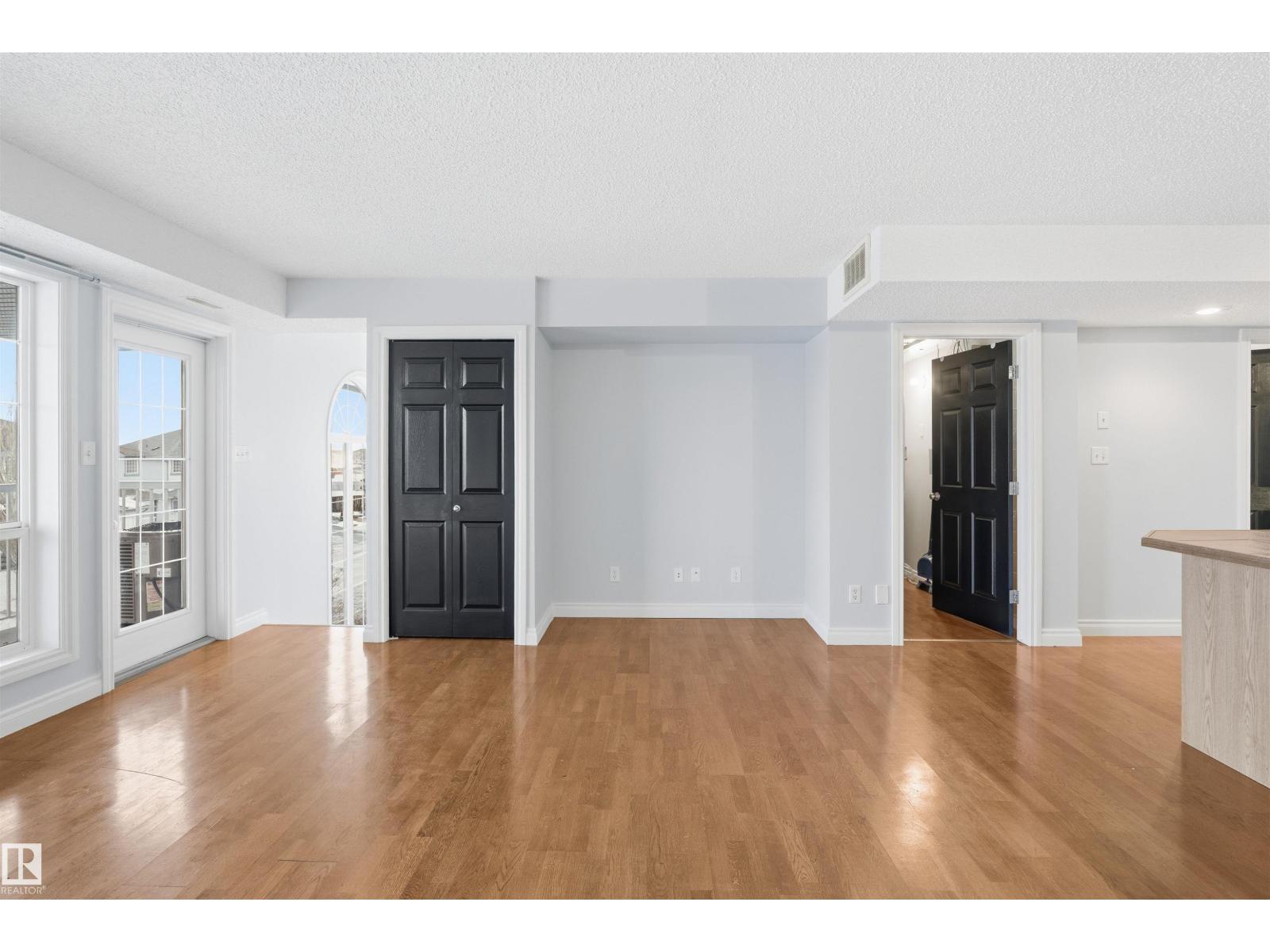 2953 26 Street Nw, Edmonton, Alberta  T6T 2A1 - Photo 11 - E4470274