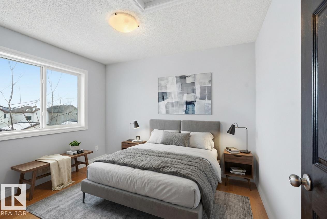 2953 26 Street Nw, Edmonton, Alberta  T6T 2A1 - Photo 2 - E4470274