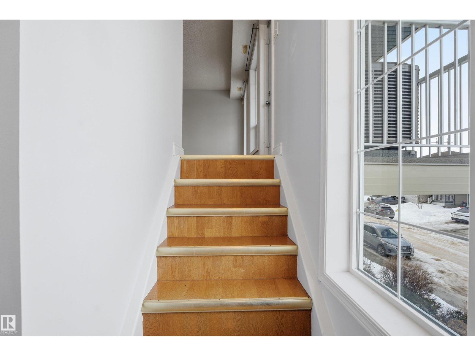 2953 26 Street Nw, Edmonton, Alberta  T6T 2A1 - Photo 7 - E4470274