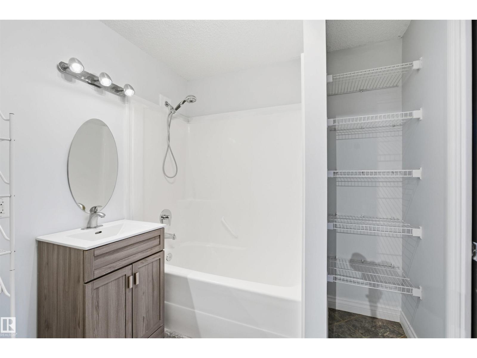 2953 26 Street Nw, Edmonton, Alberta  T6T 2A1 - Photo 16 - E4470274