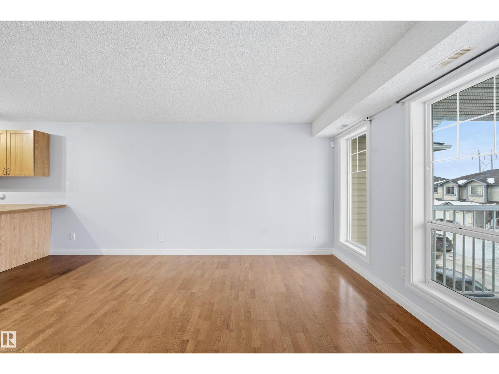 2953 26 Street Nw, Edmonton, Alberta  T6T 2A1 - Photo 8 - E4470274