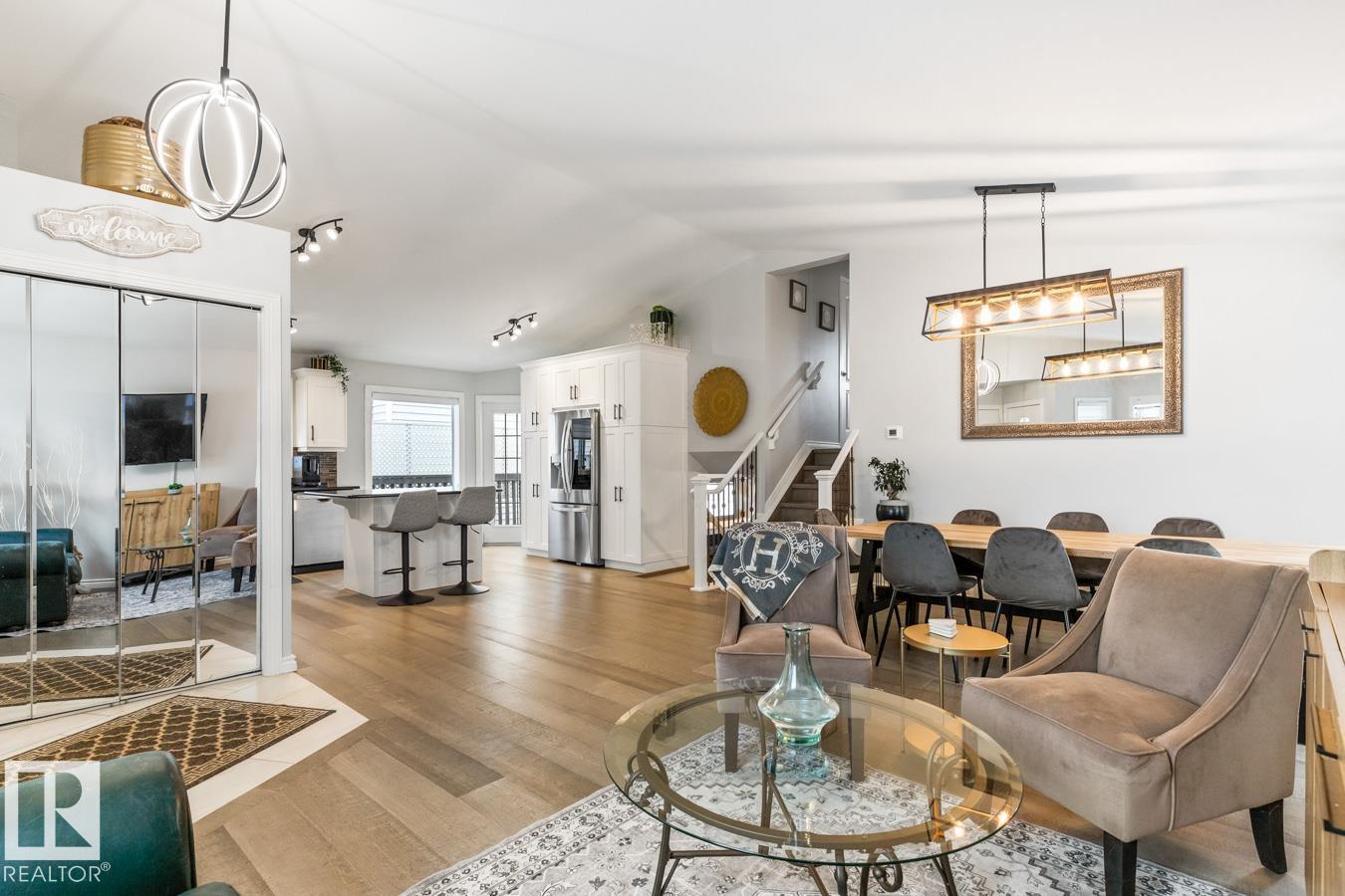 20 Darlington Dr, Sherwood Park, Alberta  T8H 1R8 - Photo 1 - E4470278