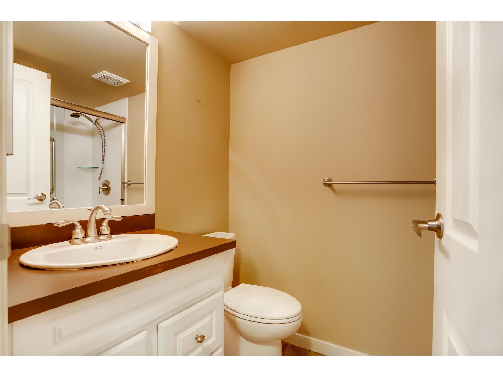 208 1521 Blackwood Street, White Rock, British Columbia  V4B 3V6 - Photo 14 - R3077729