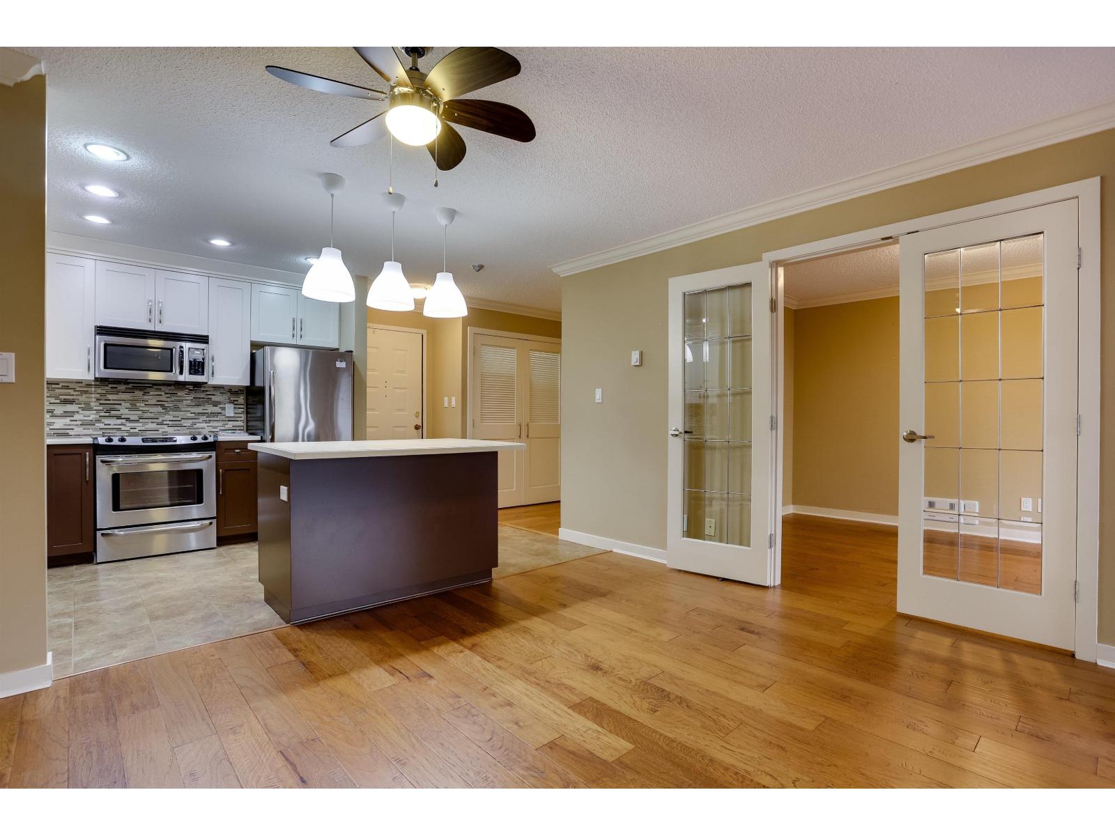 208 1521 Blackwood Street, White Rock, British Columbia  V4B 3V6 - Photo 9 - R3077729