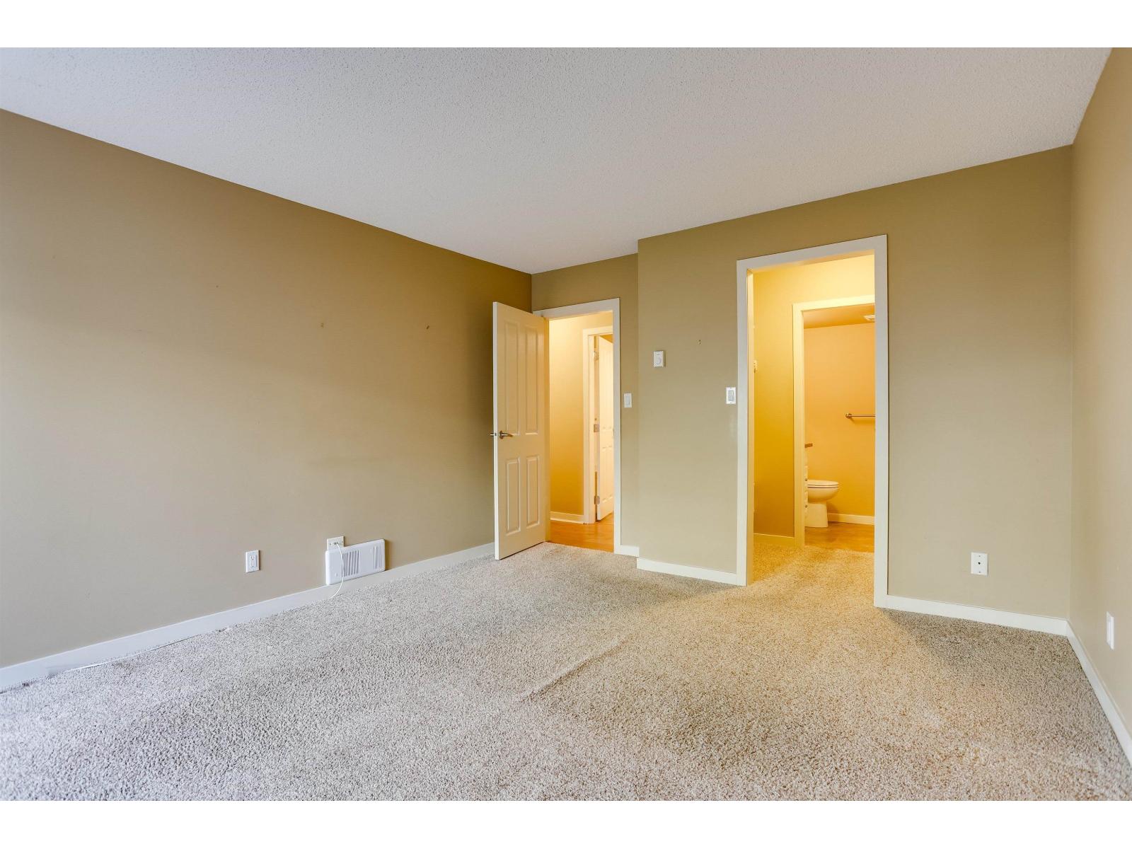 208 1521 Blackwood Street, White Rock, British Columbia  V4B 3V6 - Photo 13 - R3077729