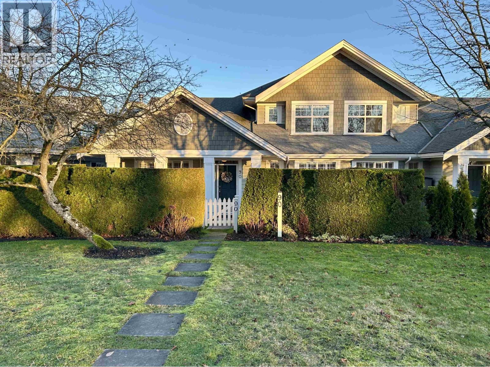 90 5900 Ferry Road, Delta, British Columbia  V4K 5C3 - Photo 2 - R3080207