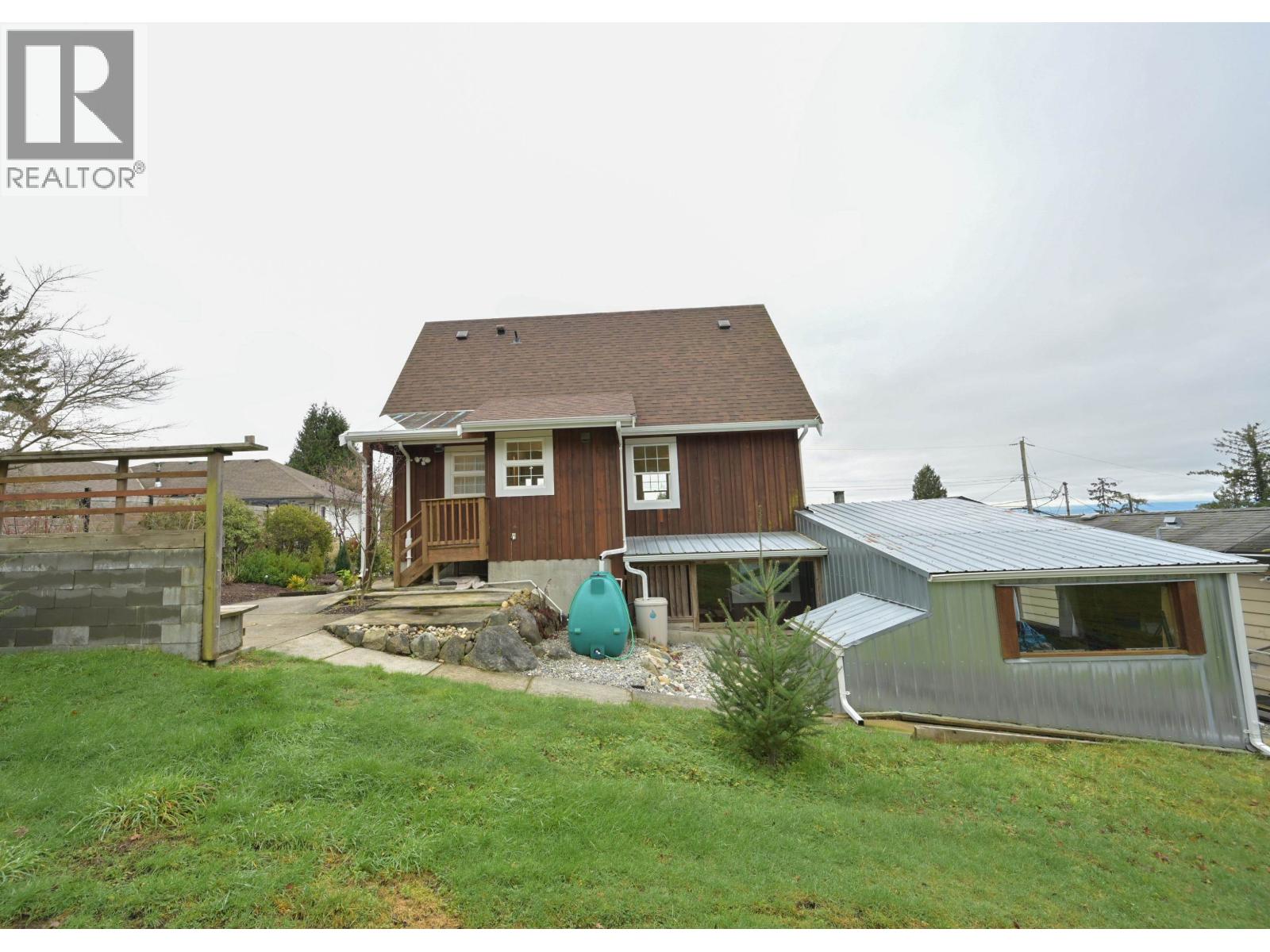 5160 Bay Road, Sechelt, British Columbia  V7Z 0G3 - Photo 38 - R3080213