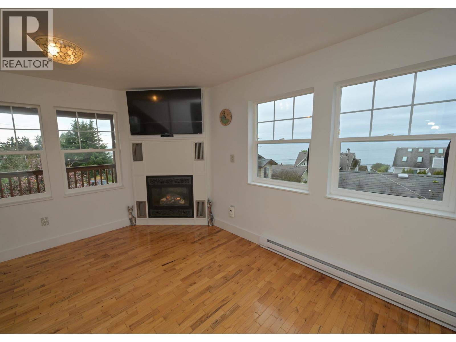 5160 Bay Road, Sechelt, British Columbia  V7Z 0G3 - Photo 23 - R3080213