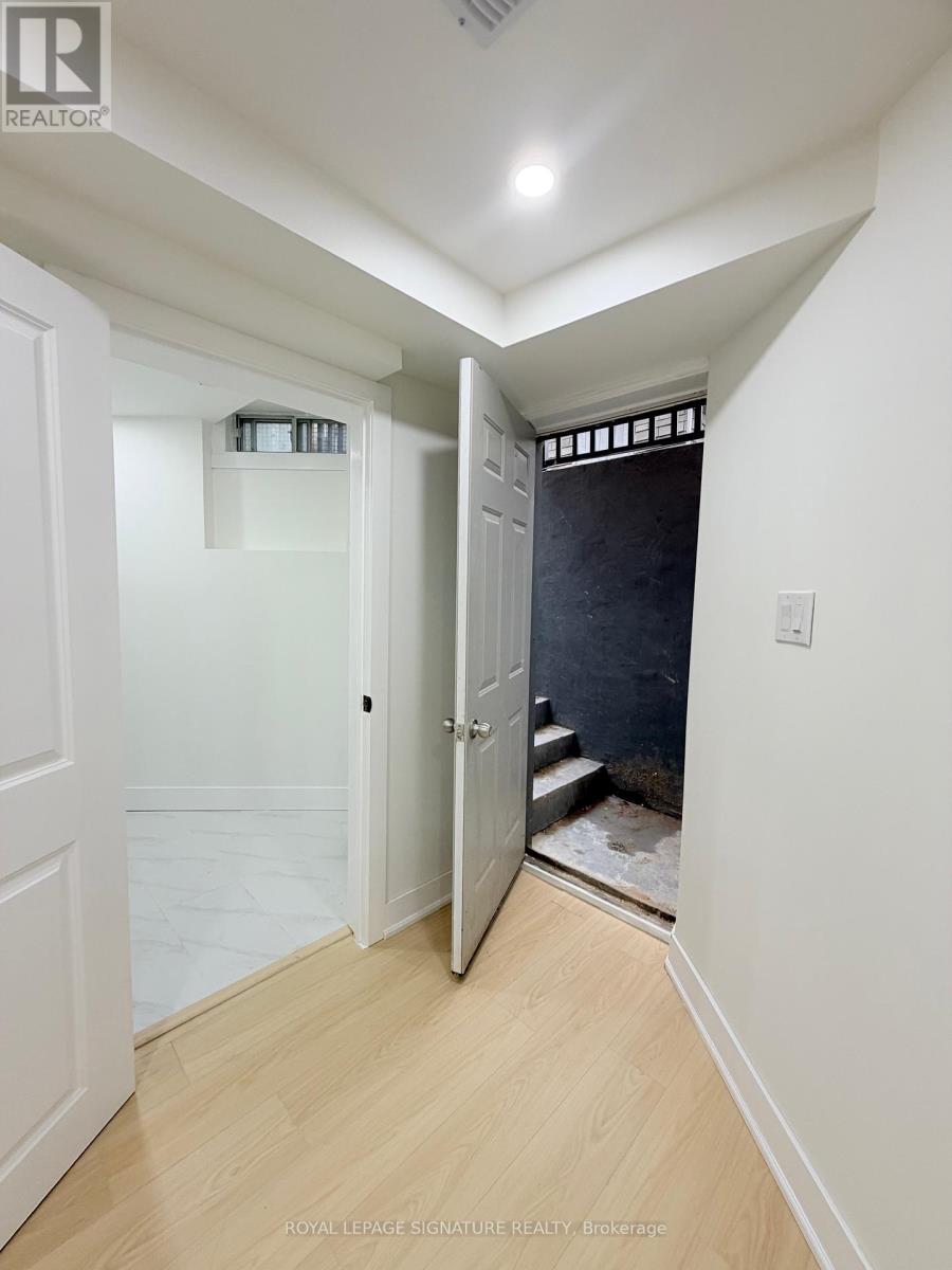 Bsmt - 16 Oak Knoll Crescent, Toronto, Ontario  M1B 4V4 - Photo 16 - E12703870