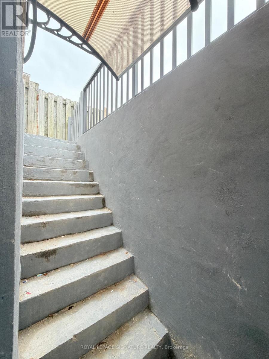 Bsmt - 16 Oak Knoll Crescent, Toronto, Ontario  M1B 4V4 - Photo 18 - E12703870