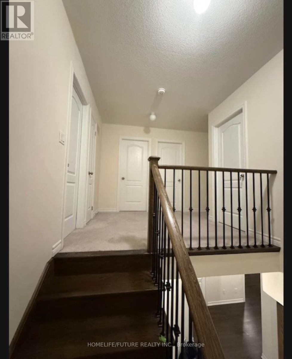 127 Hawkins Street, Georgina, Ontario  L0E 1R0 - Photo 5 - N12703912