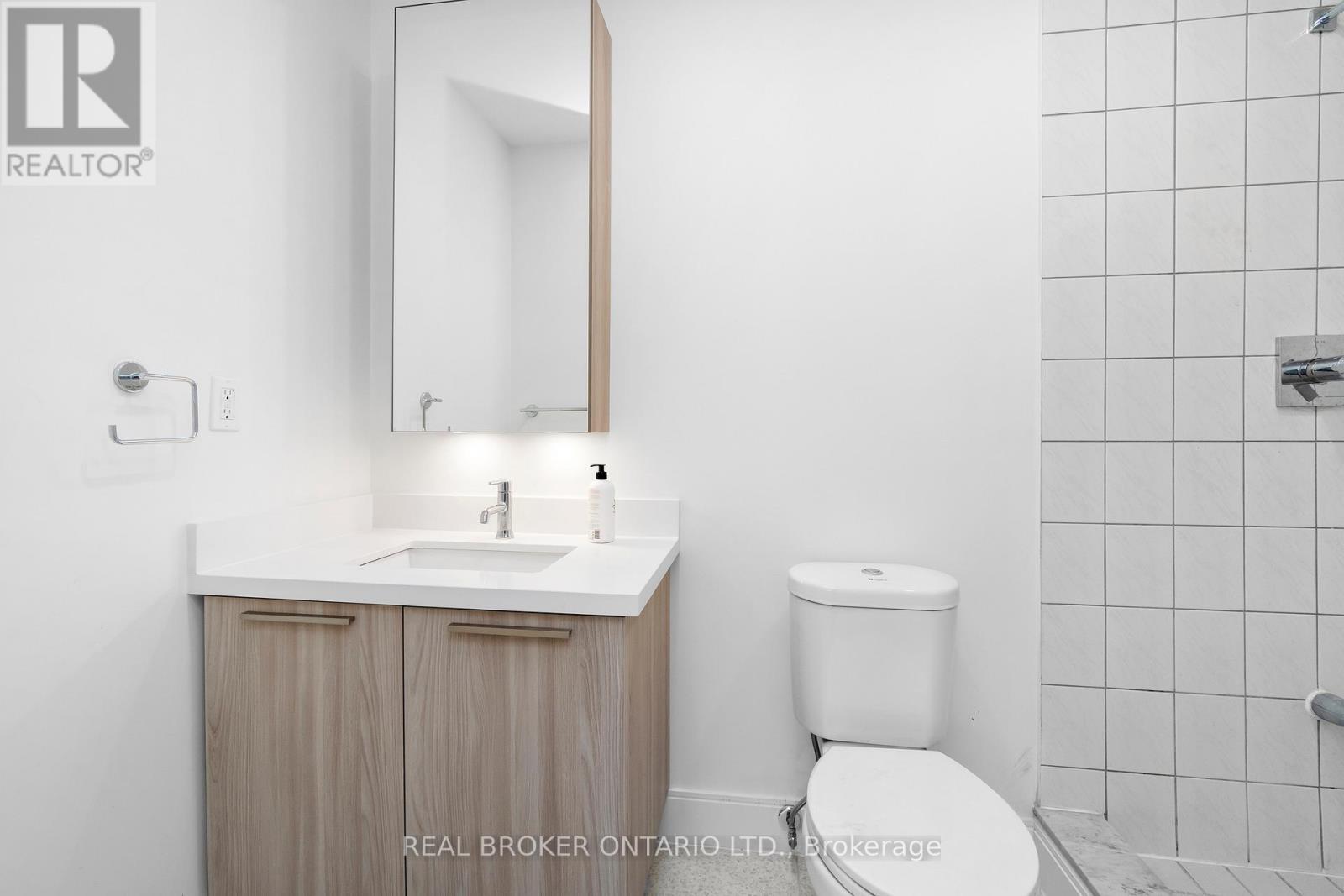 Upper - 1498 Paddington Court, Burlington, Ontario  L7M 1W7 - Photo 23 - W12703880