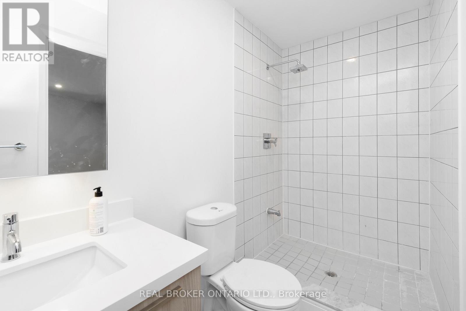 Upper - 1498 Paddington Court, Burlington, Ontario  L7M 1W7 - Photo 24 - W12703880