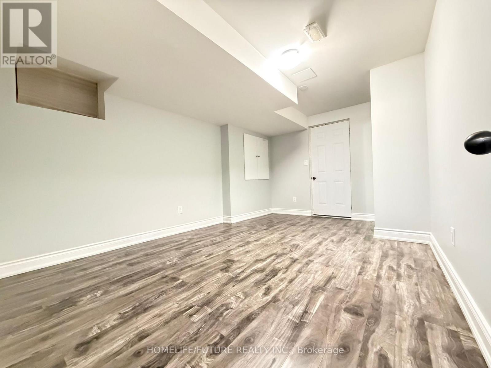 Bsmt - 5 Oxendon Road, Brampton, Ontario  L7A 4M4 - Photo 10 - W12703904