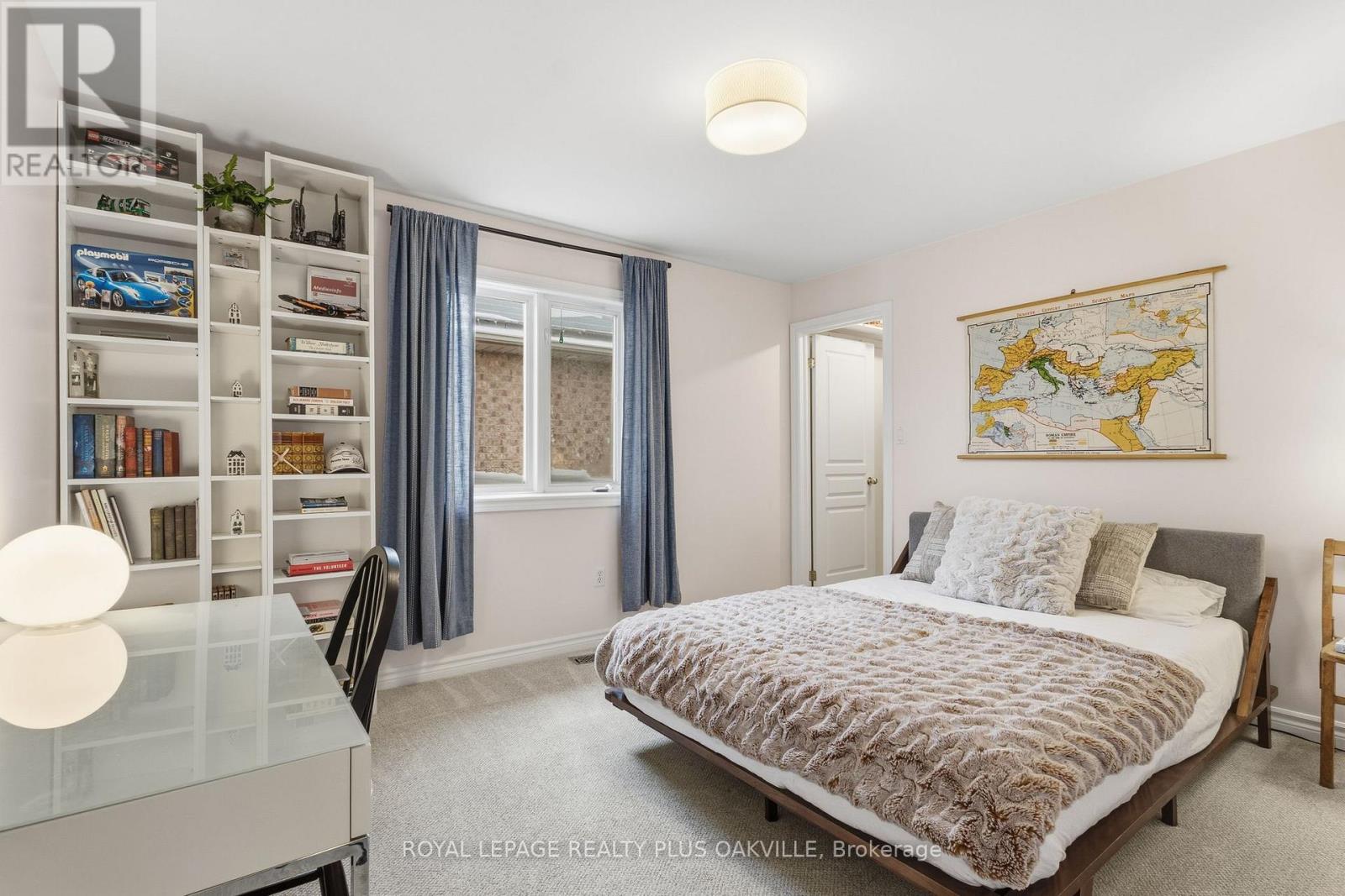 2249 Woodcrest Drive, Oakville, Ontario  L6M 4C6 - Photo 26 - W12703938