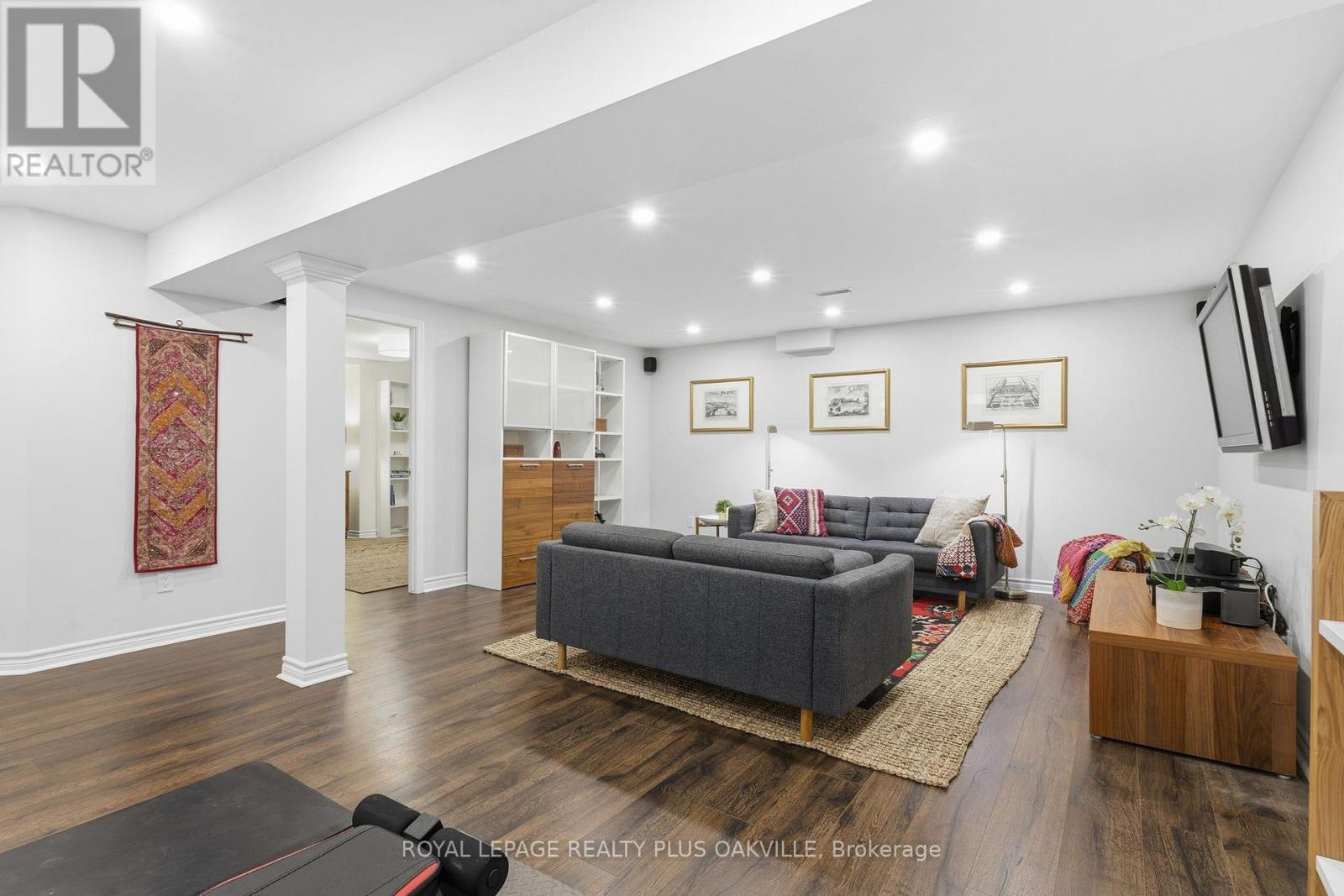 2249 Woodcrest Drive, Oakville, Ontario  L6M 4C6 - Photo 37 - W12703938