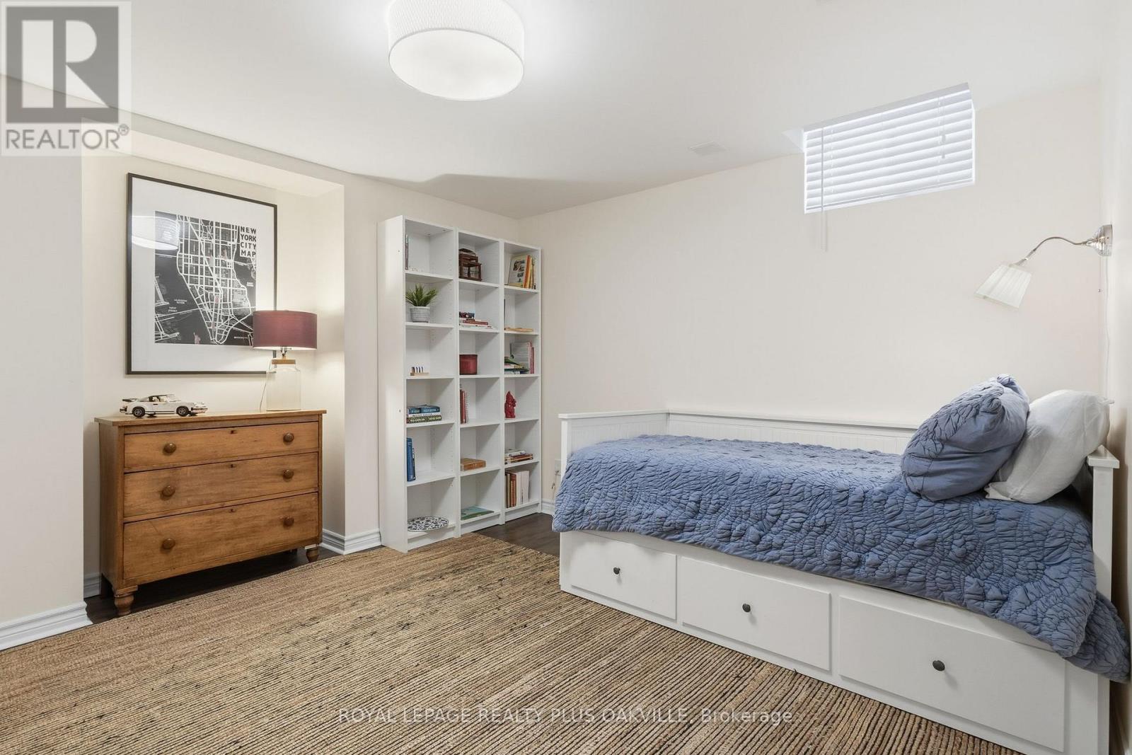 2249 Woodcrest Drive, Oakville, Ontario  L6M 4C6 - Photo 39 - W12703938