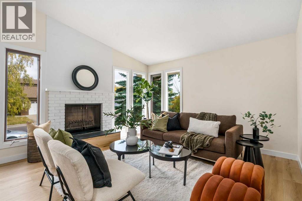 204 Mckerrell Way Se, Calgary, Alberta  T2Z 1N9 - Photo 4 - A2260950