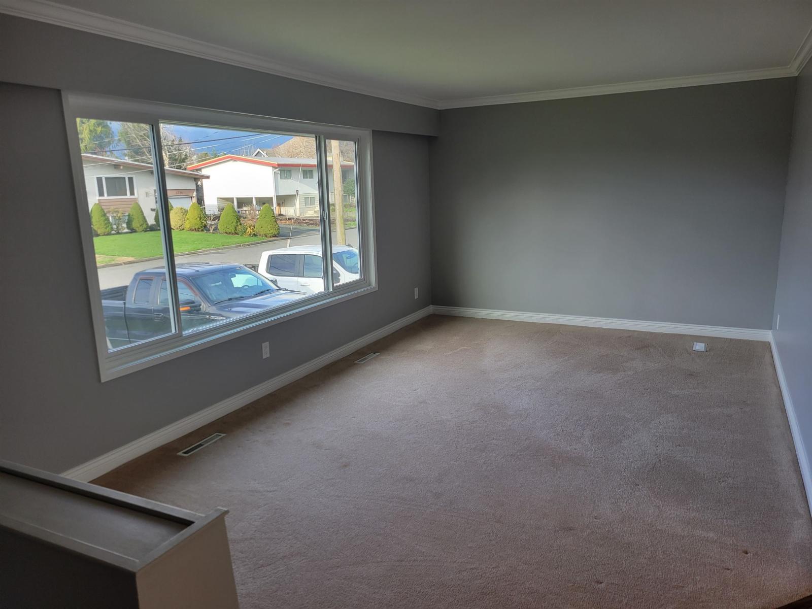 8525 Howard Crescent, Chilliwack Proper South, Chilliwack, British Columbia  V2P 5R5 - Photo 3 - R3080215