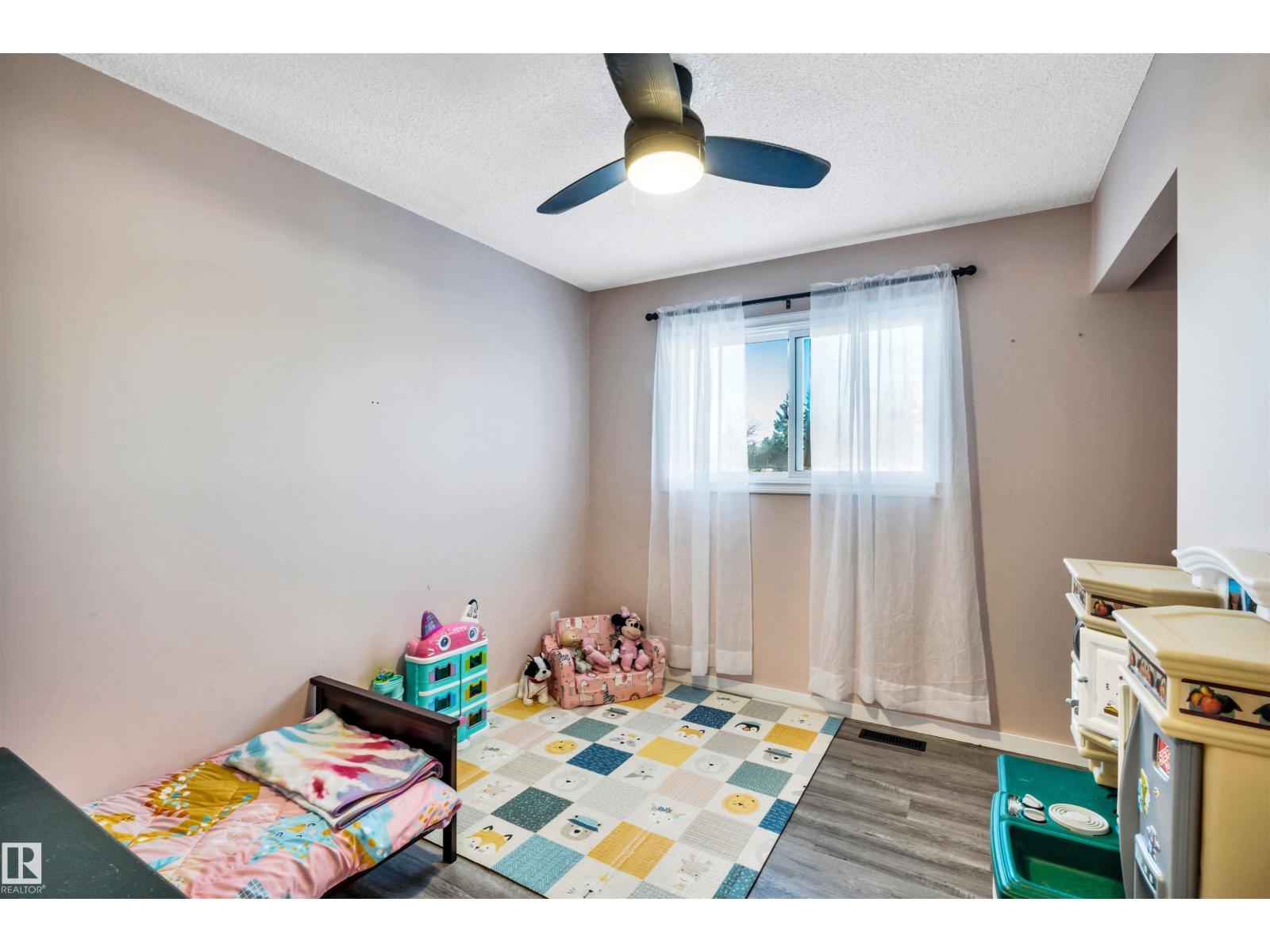 8612 33 Av Nw Nw, Edmonton, Alberta  T6K 2Y1 - Photo 17 - E4470282