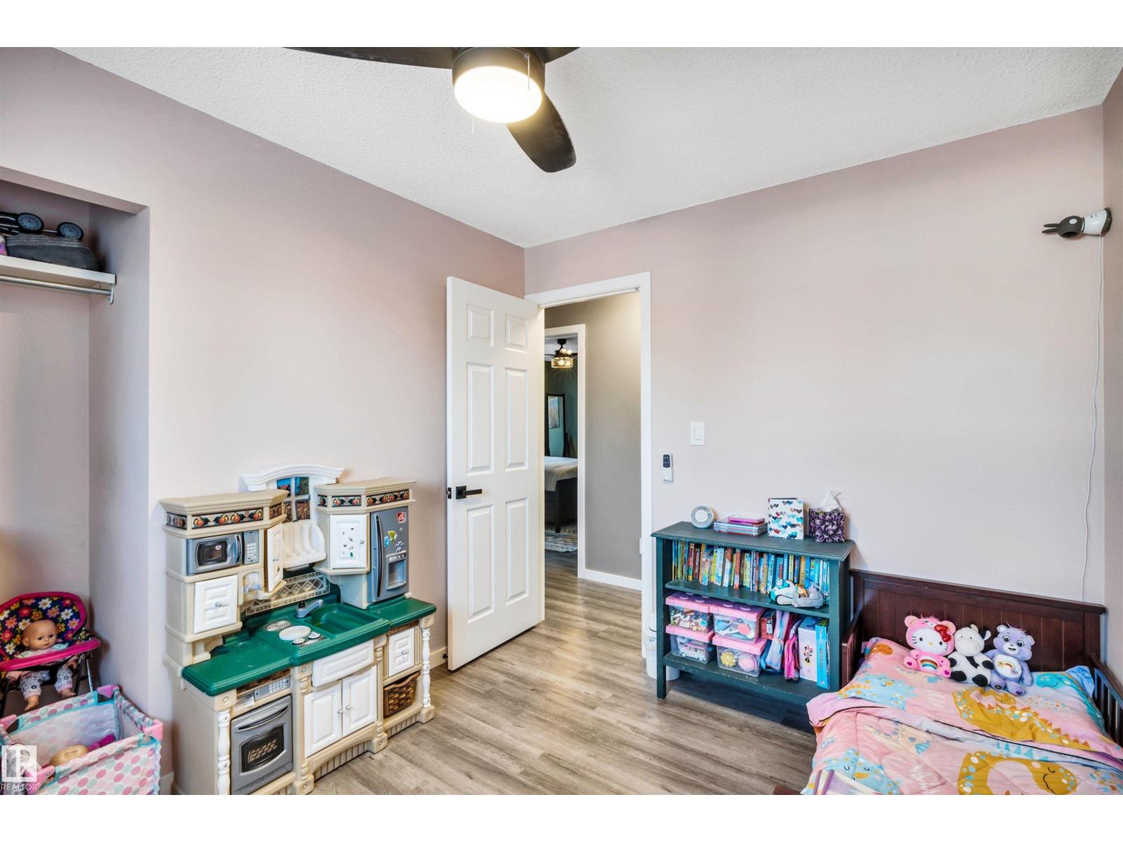 8612 33 Av Nw Nw, Edmonton, Alberta  T6K 2Y1 - Photo 18 - E4470282