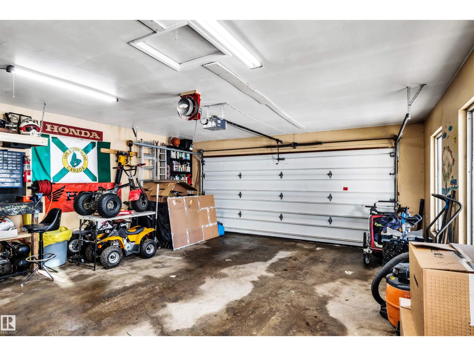 8612 33 Av Nw Nw, Edmonton, Alberta  T6K 2Y1 - Photo 39 - E4470282