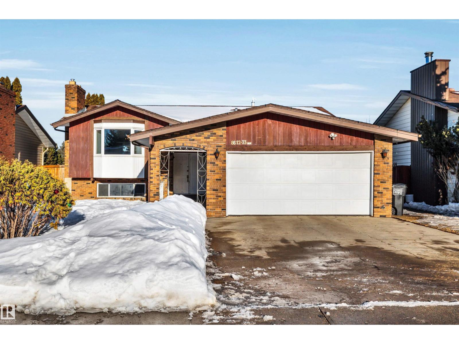 8612 33 Av Nw Nw, Edmonton, Alberta  T6K 2Y1 - Photo 46 - E4470282