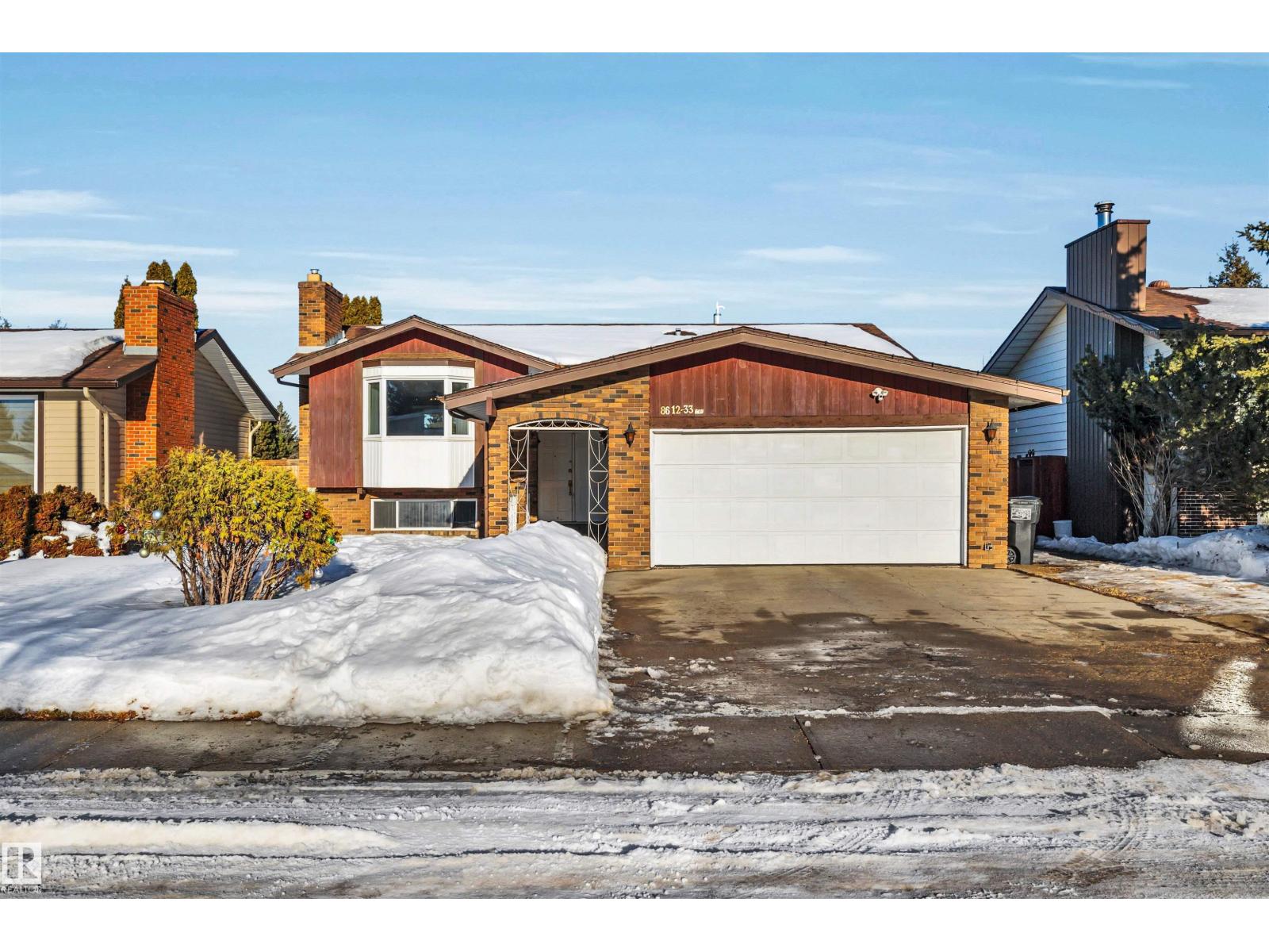 8612 33 Av Nw Nw, Edmonton, Alberta  T6K 2Y1 - Photo 47 - E4470282