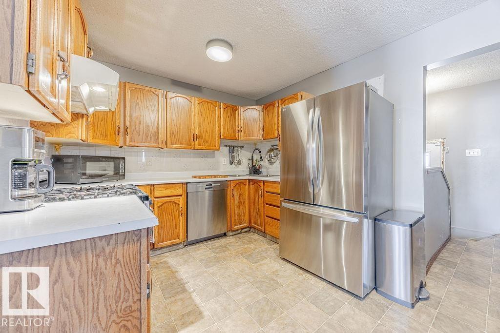 12253 95a St Nw, Edmonton, Alberta  T5G 1S2 - Photo 11 - E4470283