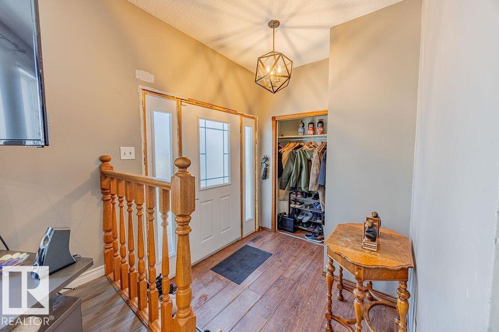 12253 95a St Nw, Edmonton, Alberta  T5G 1S2 - Photo 4 - E4470283