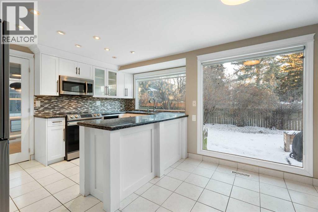 1447 Acadia Drive Se, Calgary, Alberta  T2J 5B1 - Photo 14 - A2275400