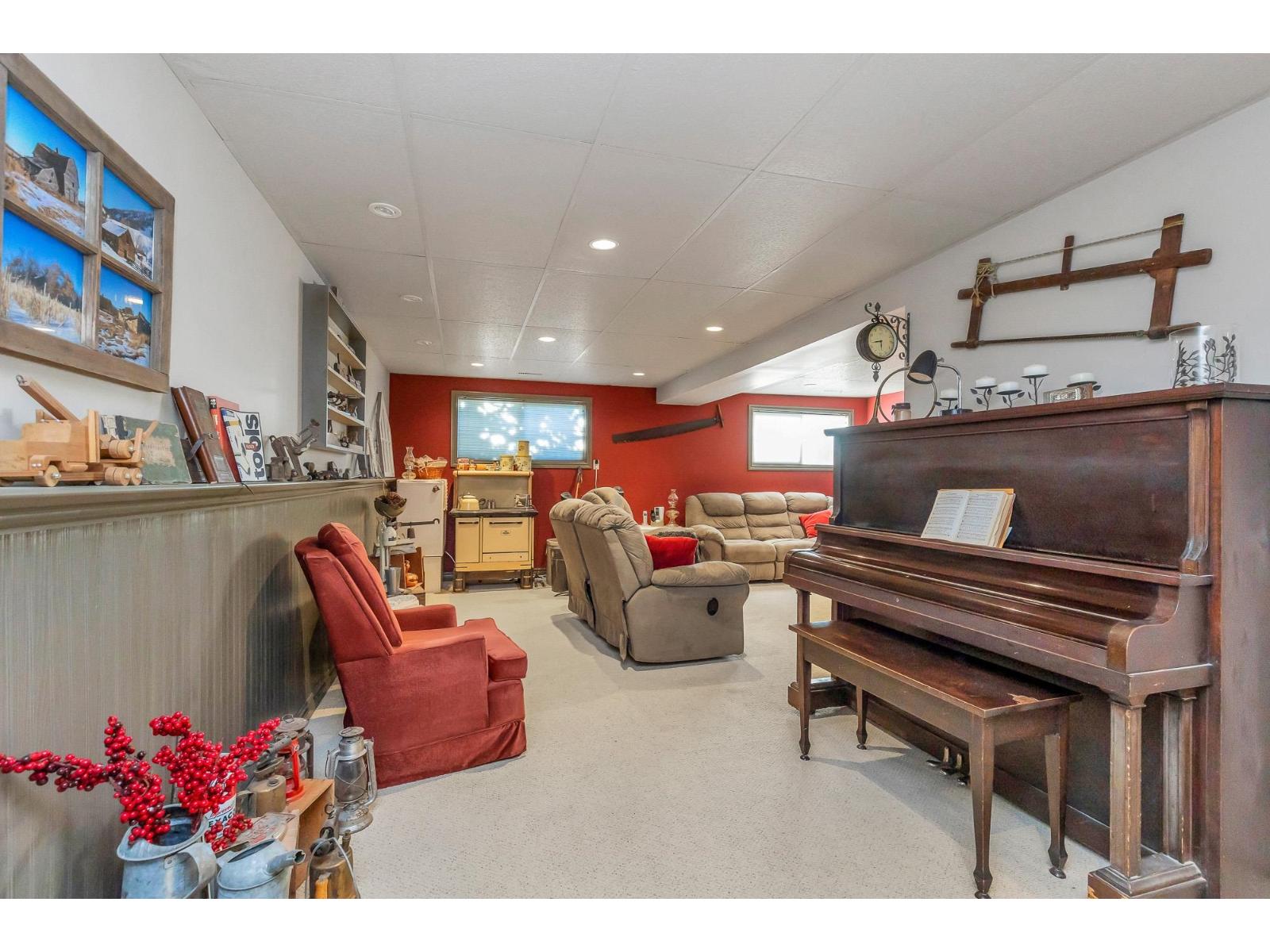 45757 Britton Avenue, Sardis East Vedder, Chilliwack, British Columbia  V2R 1X7 - Photo 30 - R3075325