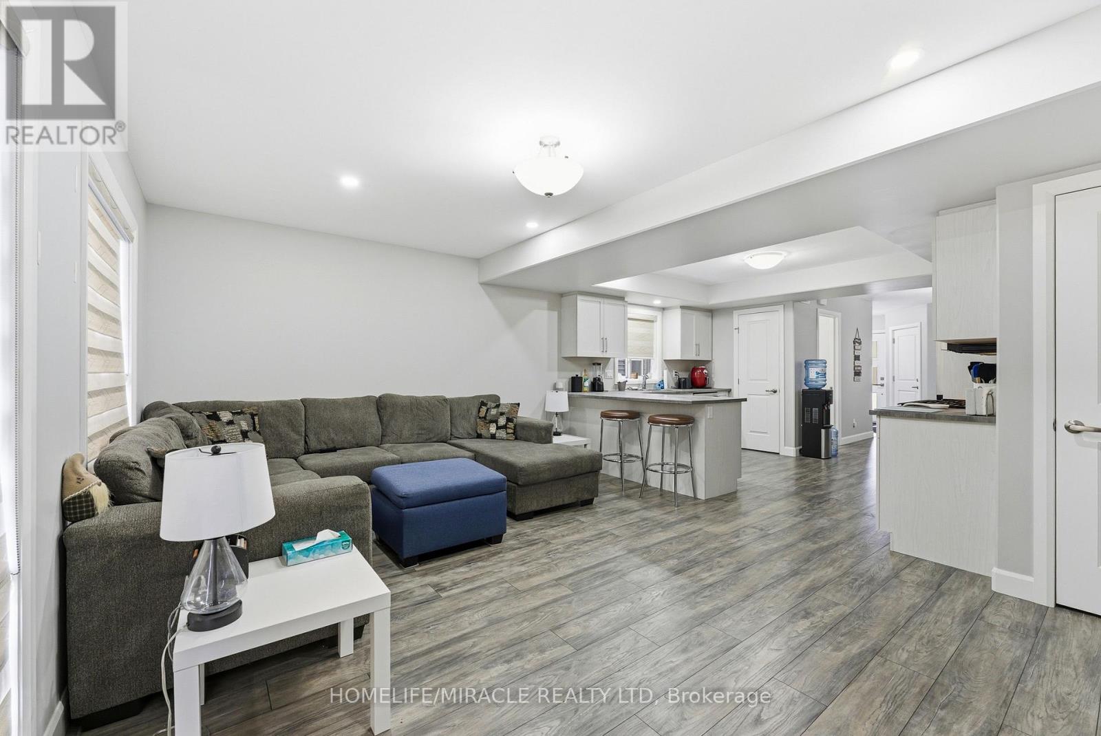 38 Dewal Place, Belleville, Ontario  K8P 0H2 - Photo 17 - X12703876