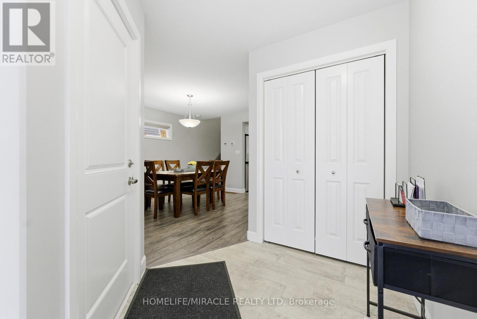 38 Dewal Place, Belleville, Ontario  K8P 0H2 - Photo 6 - X12703876