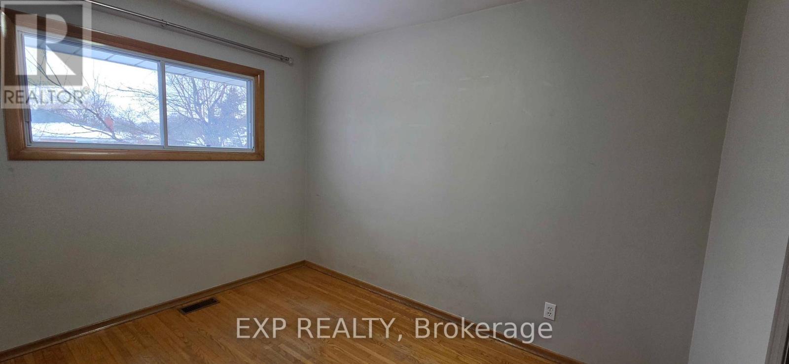 A - 46 Munroe Street, Kitchener, Ontario  N2C 1V7 - Photo 10 - X12703890