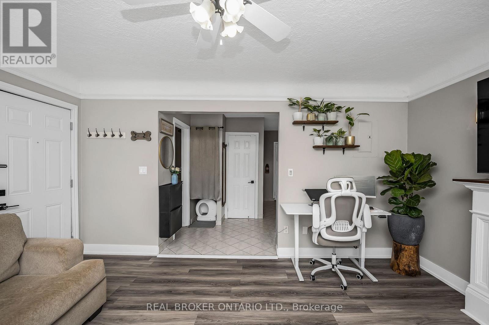 22 - 6 Vineland Avenue, Hamilton, Ontario  L8M 1R4 - Photo 5 - X12703892