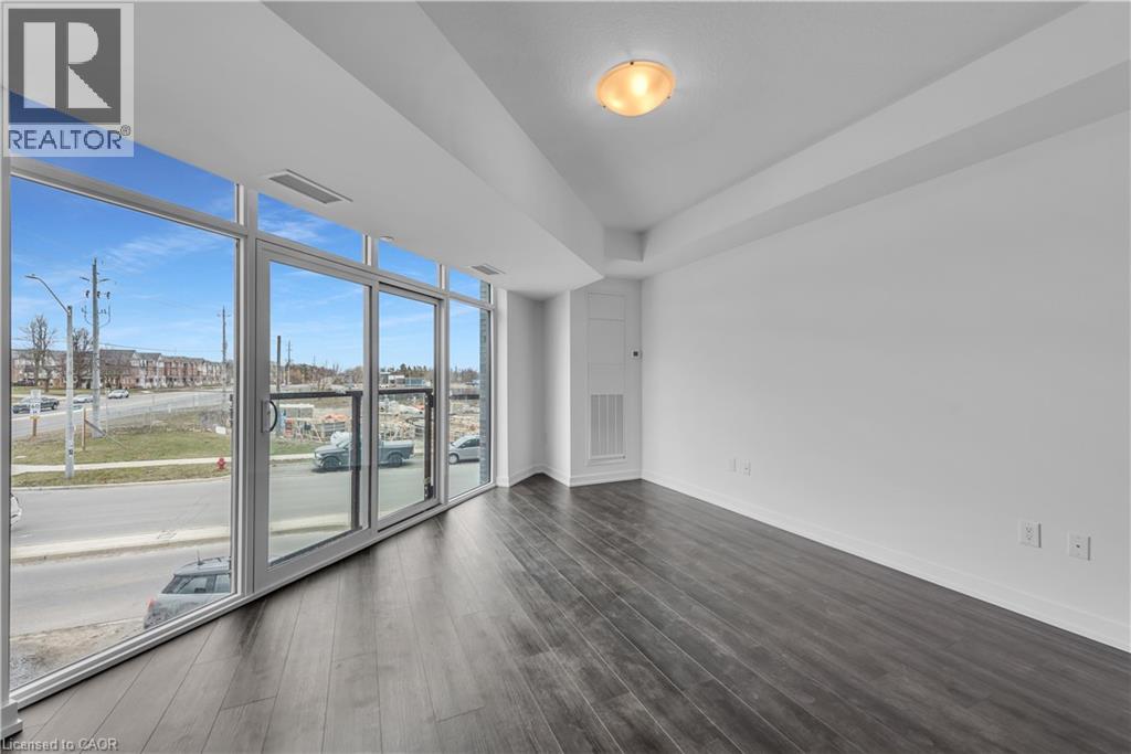 10 Mallard Trail Unit# 233, Waterdown, Ontario  L8B 2A7 - Photo 8 - 40799165