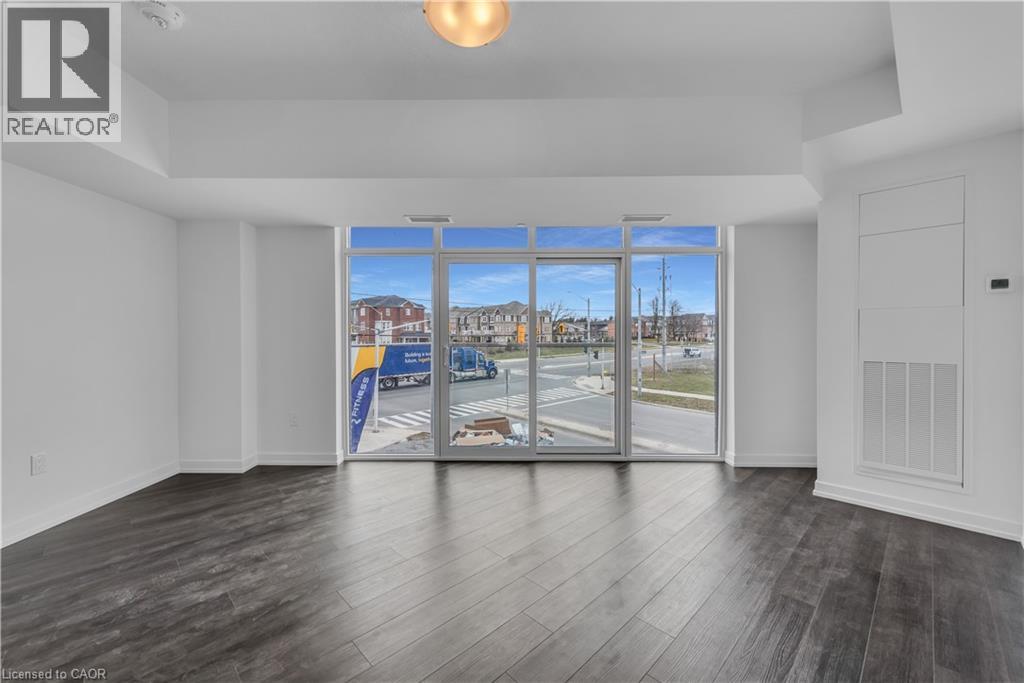 10 Mallard Trail Unit# 233, Waterdown, Ontario  L8B 2A7 - Photo 7 - 40799165