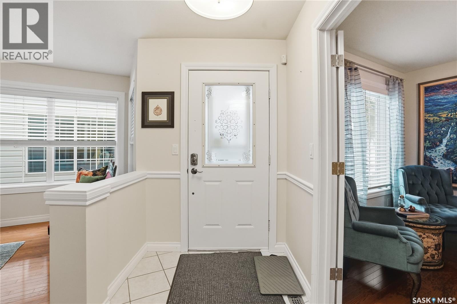 116 619 Heritage Lane, Saskatoon, Saskatchewan  S7H 5P6 - Photo 2 - SK026950