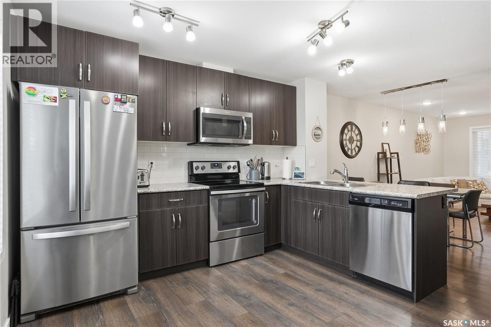 7904 Canola Avenue, Regina, Saskatchewan  S4Y 0E8 - Photo 16 - SK026943