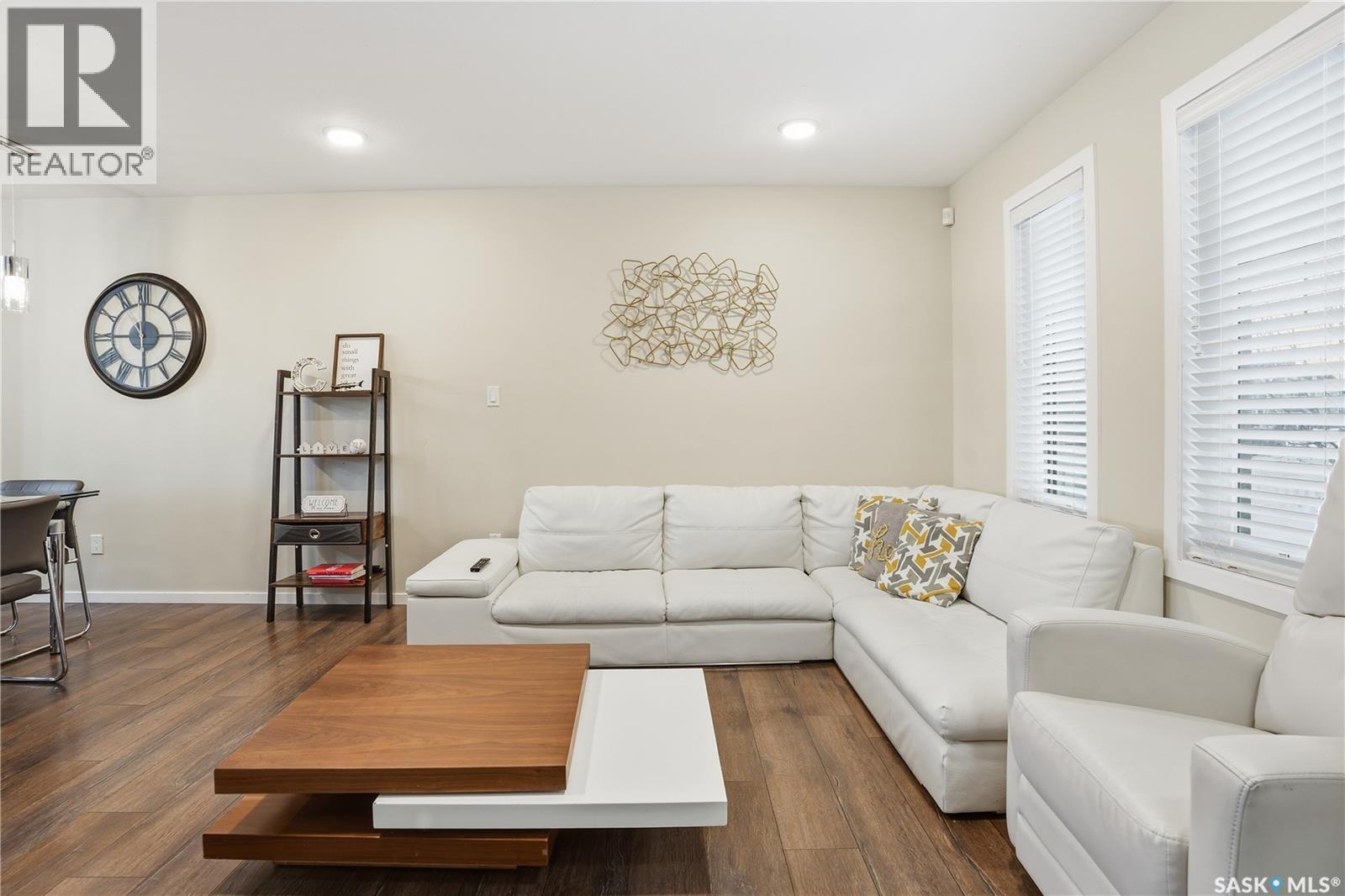 7904 Canola Avenue, Regina, Saskatchewan  S4Y 0E8 - Photo 5 - SK026943