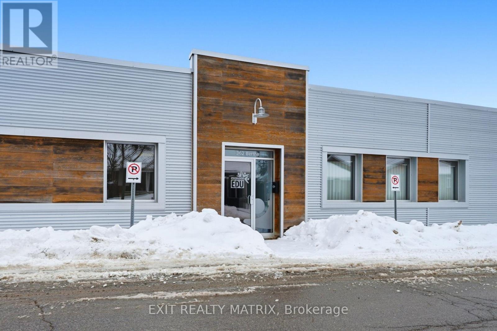 372 Bertha Street, Hawkesbury, Ontario  K6A 2A8 - Photo 1 - X12704016