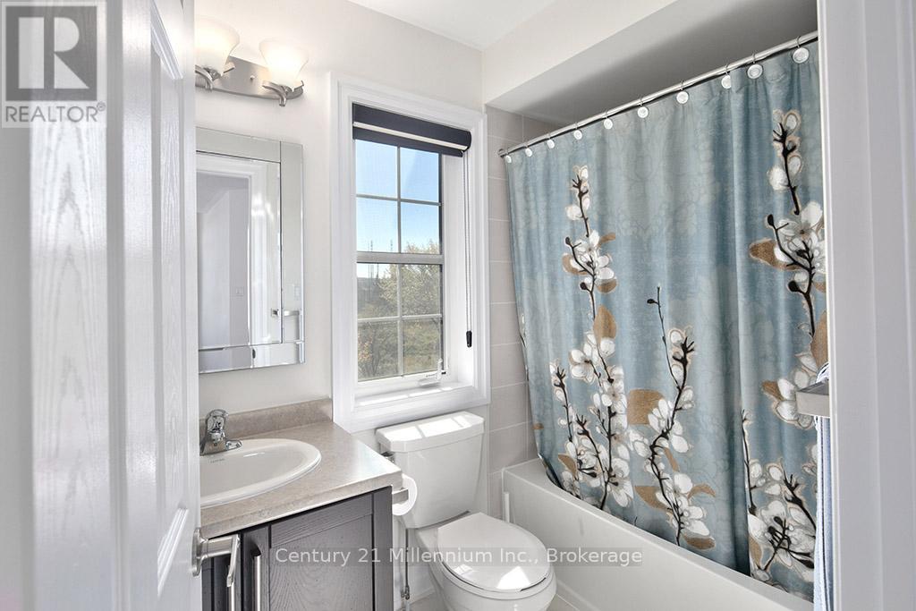 204 Lia Drive, Clearview (Stayner), Ontario  L0M 1S0 - Photo 30 - S12462424