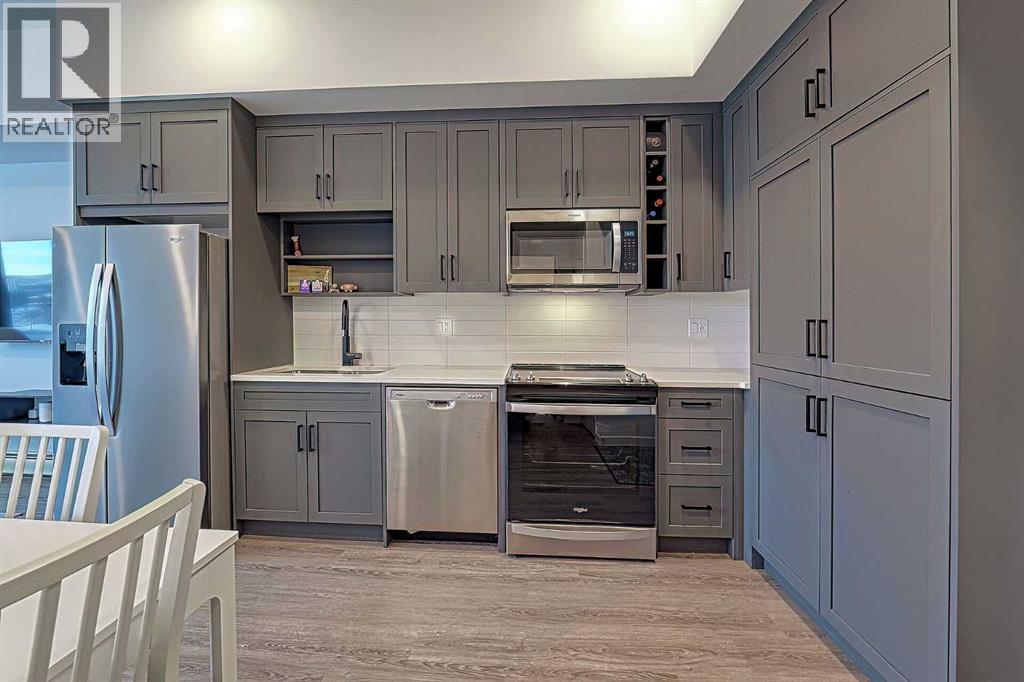 630, 3932 University Avenue Nw, Calgary, Alberta  T3B 6P6 - Photo 4 - A2276294