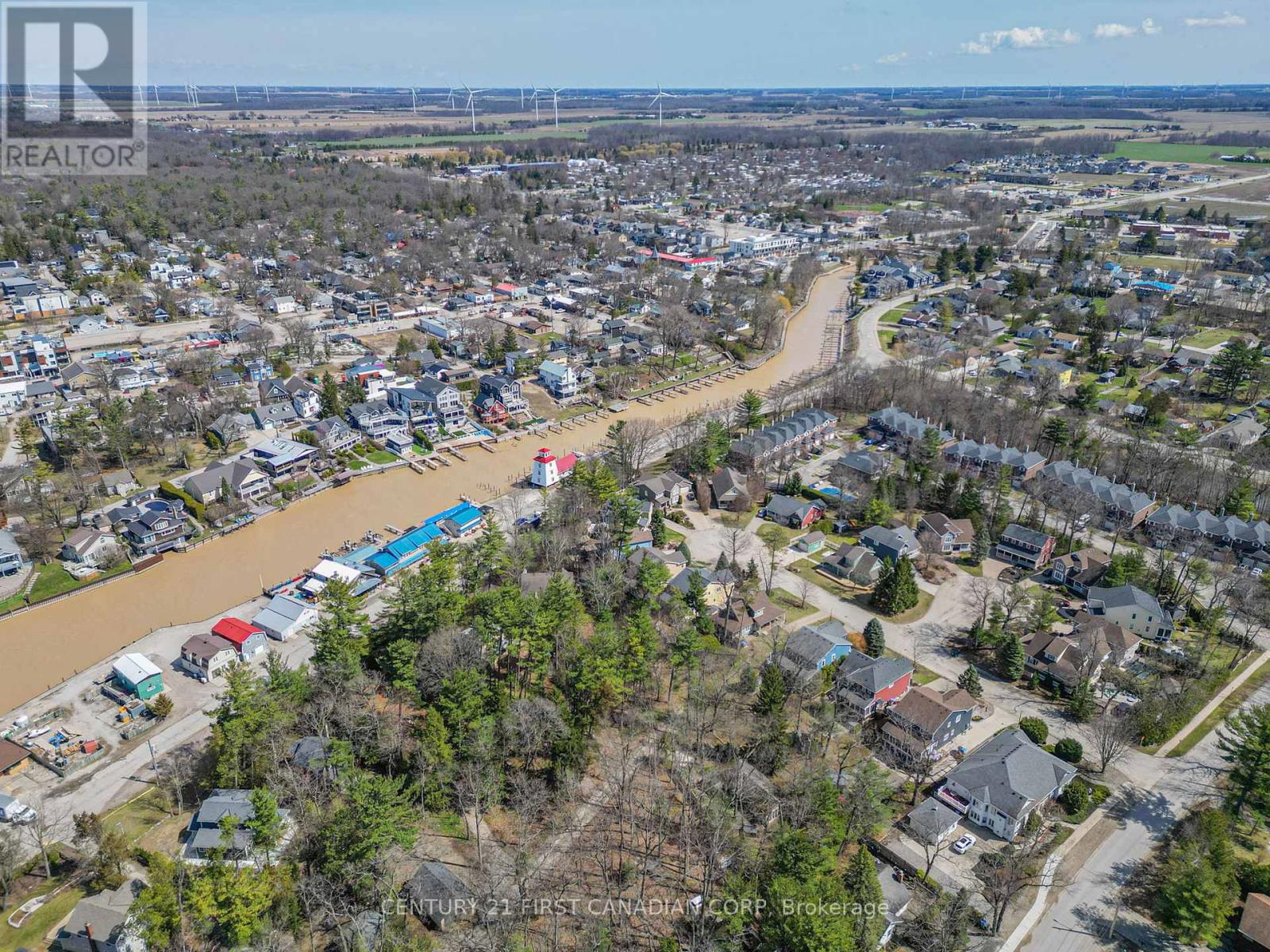 Photo 36 of 41 for 47 Heaman Crescent